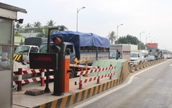 Chiều 25 Tết, trạm BOT cầu Rạch Miễu tiếp tục ngừng thu giá