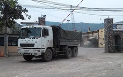 Yêu cầu xử lý nghiêm xe quá tải tại cảng Thị Nại