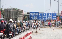 Phó Thủ tướng: Ùn tắc trên 1km phải tạm dừng thu phí