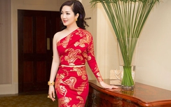 Giáng My trẻ trung, mới lạ với bộ trang sức vàng