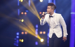 Ca sĩ Đinh Mạnh Ninh: Đi chùa với mẹ hưởng Tết xuân