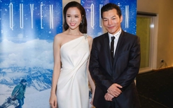 Trần Bảo Sơn "e ấp" không dám ôm eo chụp ảnh với Ngọc Anh