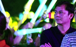 Đại gia kim cương lặng lẽ đến xem Hà Hồ hát