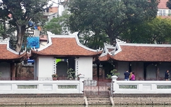 Quét vôi mới Văn Miếu - Quốc Tử Giám: Đúng quy trình