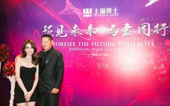 Clip Hoàng Kiều công khai giới thiệu Ngọc Trinh với mọi người