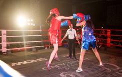 Mai Phương Thúy so găng đấm bốc với Tú Anh