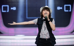 Văn Mai Hương, MC Hoàng Oanh cùng nhận "Thiên Khôi là của mình"