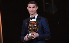 Tin bóng đá sáng 8/12: Messi hít khói Ronaldo, MU cấm cửa Man City