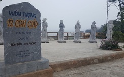 Tác giả lý giải vì sao tạc tượng đầu thú... mình người khỏa thân