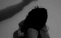 Bắt khẩn cấp đối tượng liên tục dâm ô bé gái 7 tuổi