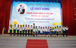 Hơn 300 em học sinh có hoàn cảnh khó khăn được nhận quà 1/6