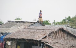 Nhiều hộ dân còn thờ ơ với áp thấp nhiệt đới