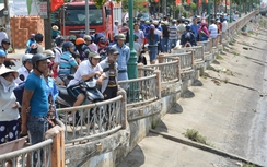 Người phụ nữ bất ngờ nhảy sông mất tích mùng 5 Tết
