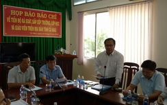 Sở GD&ĐT Cà Mau "nhờ" Công ty Bảo hiểm tuyển dụng giáo viên thừa