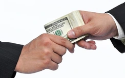 Nhận hối lộ, một cán bộ Sở TN&MT Cà Mau bị khởi tố