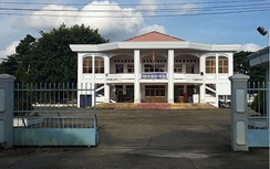 Phó giám đốc Trung tâm VH-TT huyện đánh vợ, đập phá tài sản