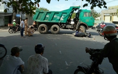 Người phụ nữ trọng thương sau va chạm với xe ben