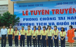 Học sinh ở Sóc Trăng được học kỹ năng phòng chống đuối nước