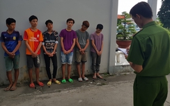 Các đối tượng ném đá xe tải trên tuyến Quản Lộ-Phụng Hiệp khai gì?