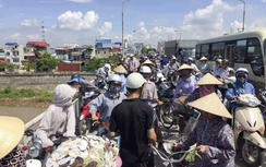 Tìm thấy thi thể cô gái trẻ nhảy cầu Đò Quan tự tử