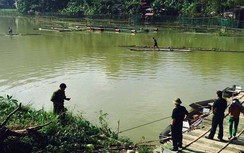 Nữ sinh trượt chân ngã, chàng trai nhảy xuống cứu không may tử vong