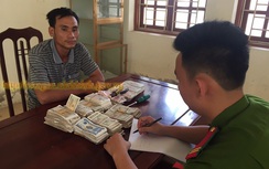 Chạy xe máy quanh chùa rình cậy két sắt lấy tiền công đức