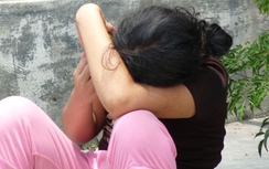 Lật mặt 5 "yêu râu xanh" hãm hiếp bé gái trong bãi đất trống