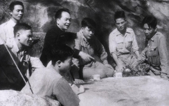 Sống lại ký ức Điện Biên Phủ hào hùng qua những bức ảnh