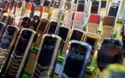 Có một sự thật là đại gia Việt toàn dùng Vertu hàng... Tàu?