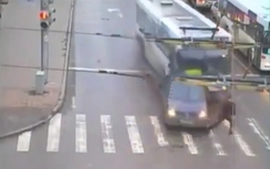 Những pha thoát chết khó tin nhất thế giới