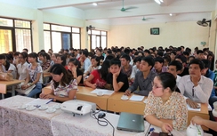 Trường Trung cấp y Hà Nội phản hồi nghi vấn thu tiền "ngoài luồng"