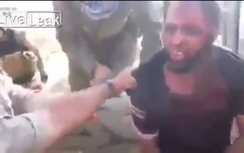 Cảnh phiến quân IS gào khóc... gọi mẹ khi bị người Kurd bắt giữ