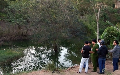 Rủ nhau ra hồ tắm, 3 nữ sinh lớp 7 bị "hà bá bắt"