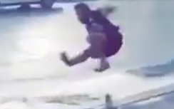 "Đo đường" 5 vòng vì thích biểu diễn xe tự chế