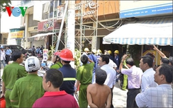 Nổ lớn ở TP. HCM, một công nhân cháy xém toàn thân