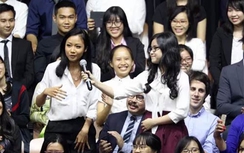 Video: Ông Obama "choáng" với tài đọc rap của Suboi