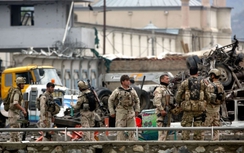 Tiêu diệt 3 tay súng Taliban, giải cứu 10 con tin