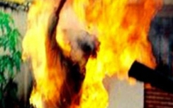 Tự thiêu vì bị vợ nghi ngoại tình