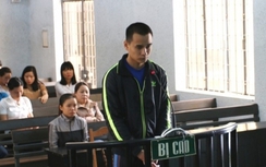 "Yêu râu xanh" cưỡng hiếp cô gái 2 lần trong đêm khuya