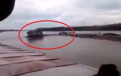 Video: Rụng rời 2 tàu đâm nhau chìm ở sông Hồng