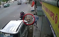 Cướp giật lồng chim giữa Sài Gòn xôn xao dân mạng