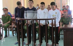 Bốn thanh niên cưỡng hiếp tập thể 2 cô gái