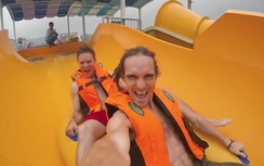 Du khách Anh tung video "ăn chơi" ở Triều Tiên