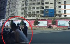 Ô tô phóng lên từ hầm chung cư, suýt đâm chết bé 2 tuổi