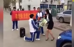 Video: Cô giáo gạt nhẫn, giẫm nát hoa vì bị nam sinh cầu hôn