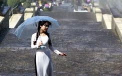 Dự báo thời tiết ngày 9/1: Khả năng áp thấp Nam Biển Đông