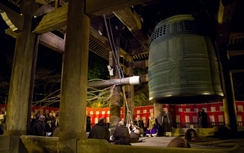 Hà Nội không rung chuông đêm giao thừa Tết 2017