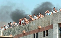 Bạo loạn kinh hoàng trong nhà tù Mexico, 15 người thương vong