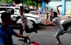 Truy bắt hai thanh niên đi SH chém người trên phố Tràng Tiền