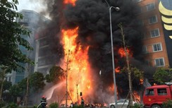 Video: Cảnh báo nhà ống không có lối thoát hiểm khi hỏa hoạn